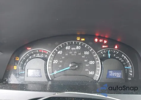 2013 Toyota Camry Le z USA, uszkodzony, nr VIN 4T4BF1FKXDR309870